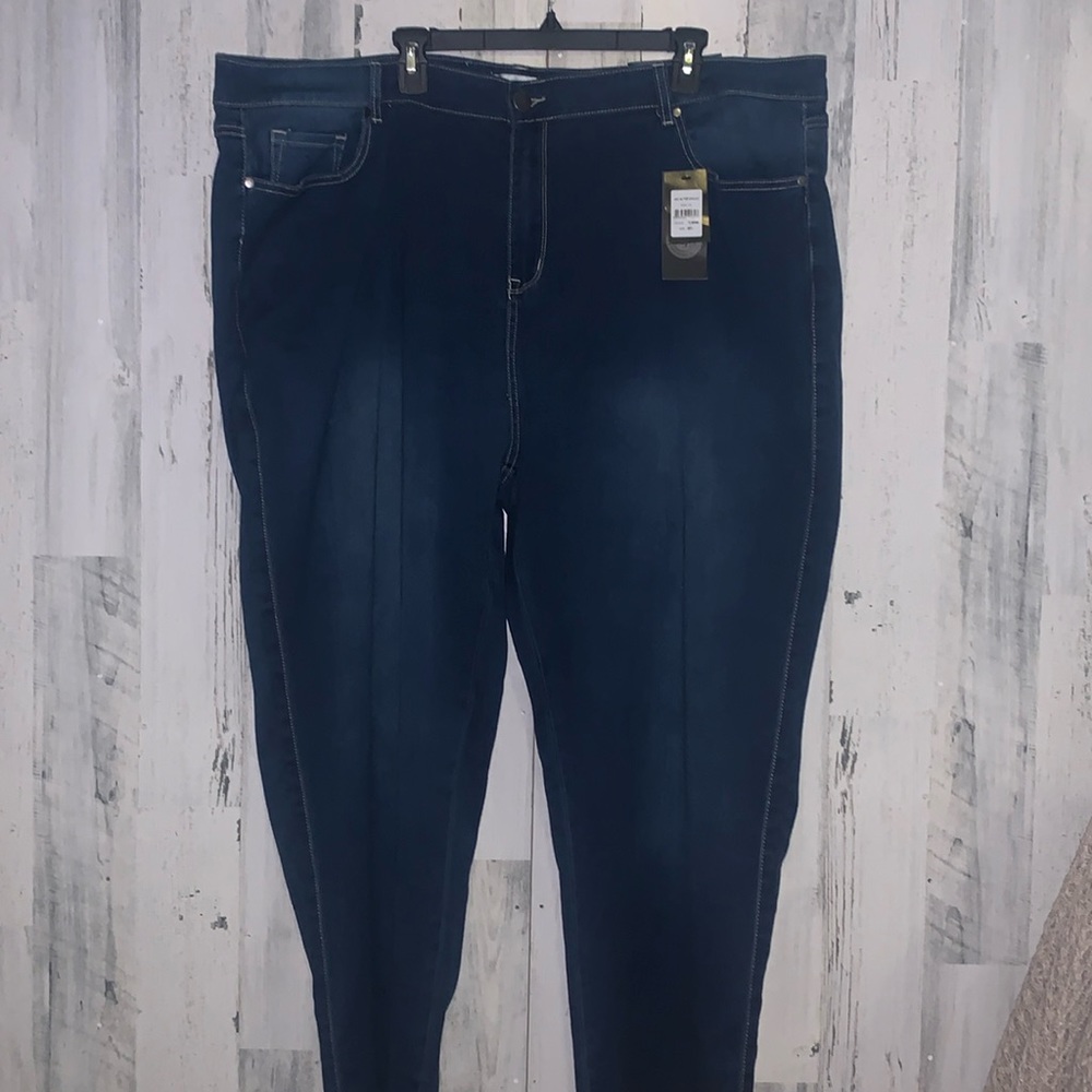 1219 Avenue Denim Buttter Denim Straight Leg Jeans